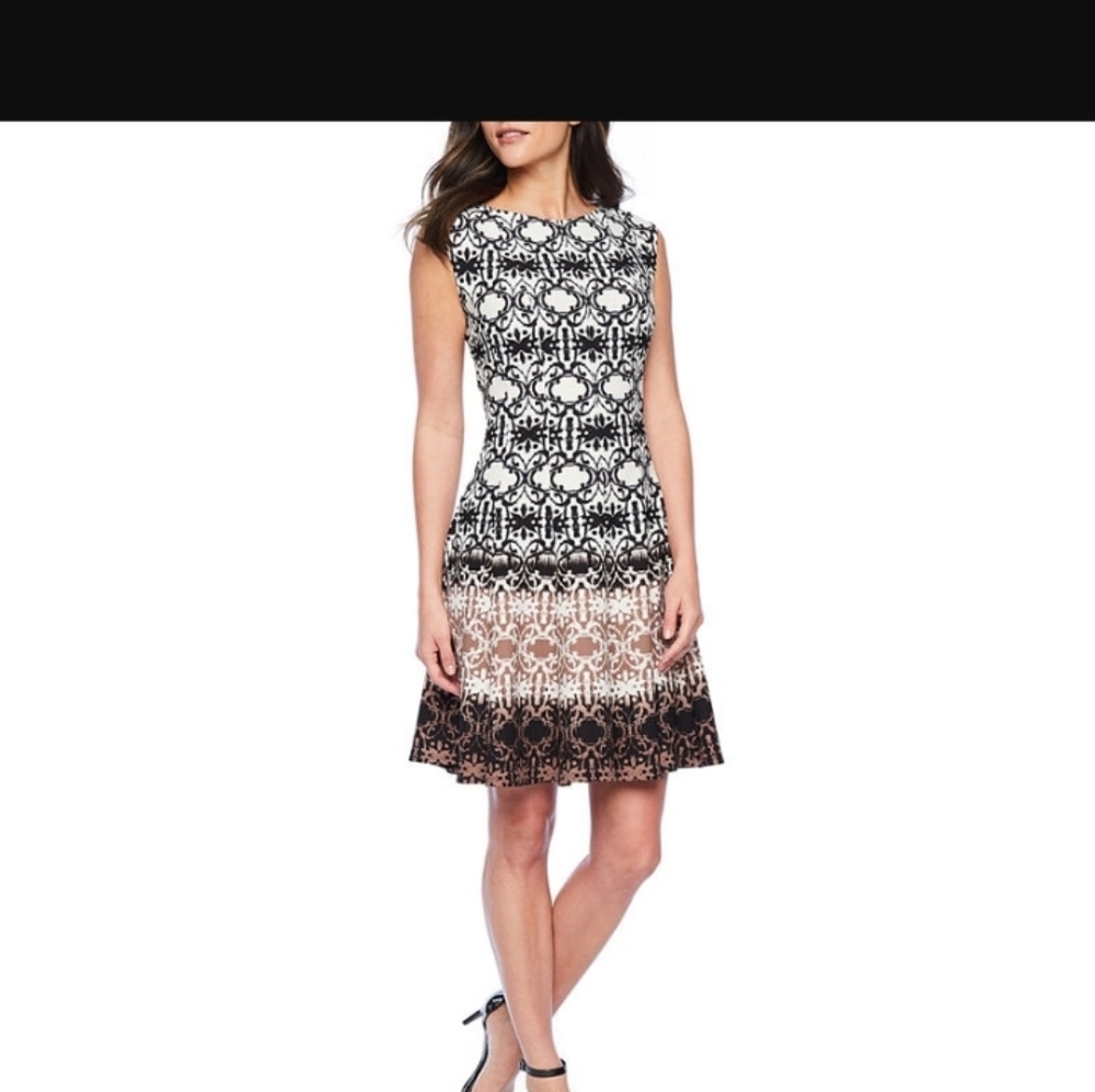 Danny & Nicole Sleeveless Medallion Fit & Flare Dr